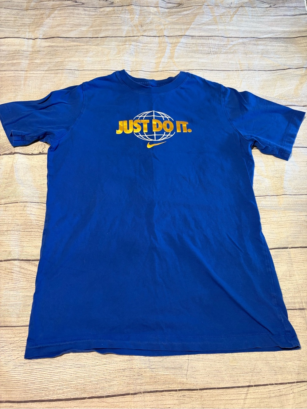 Boys Nike Blue Short Sleeve Tee with Yellow "Just Do It" Logo xl